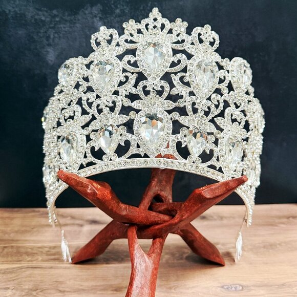 Homecoming Prom Headpiece, Quinceanera Crown, Silver Crystal Crown, Tiara Comb main image 7